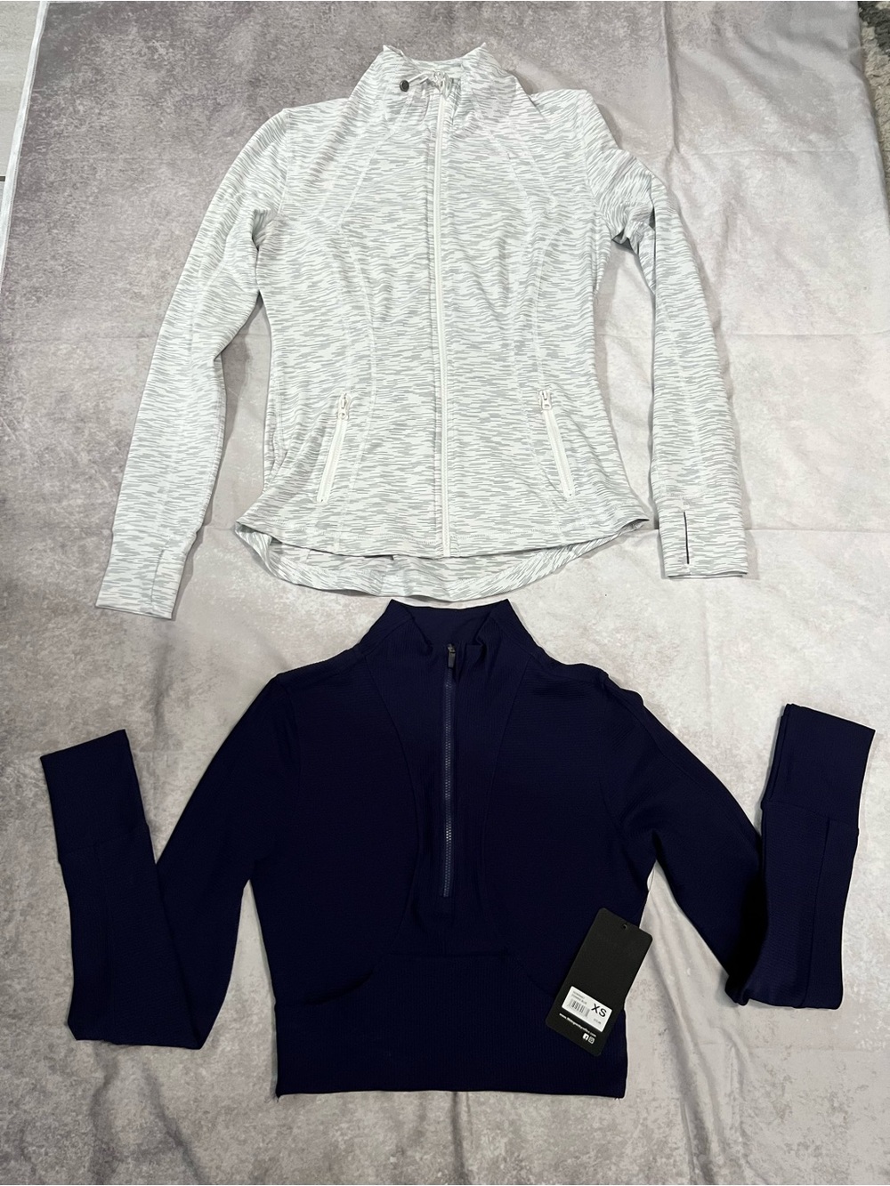 90 Degree By Reflex Evening Blue Athletic Top & Light Gray Layer - Set